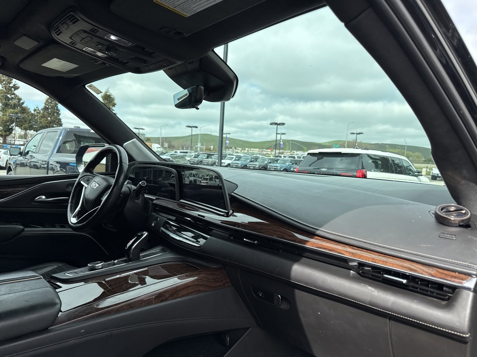 Used 2021 Cadillac Escalade Sport Platinum w/ Heavy-Duty Trailer Package image 13