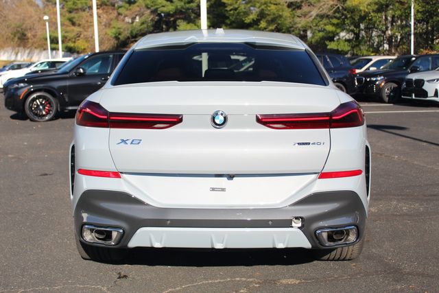 New 2026 BMW X6 xDrive40i w/ Premium Package image 6