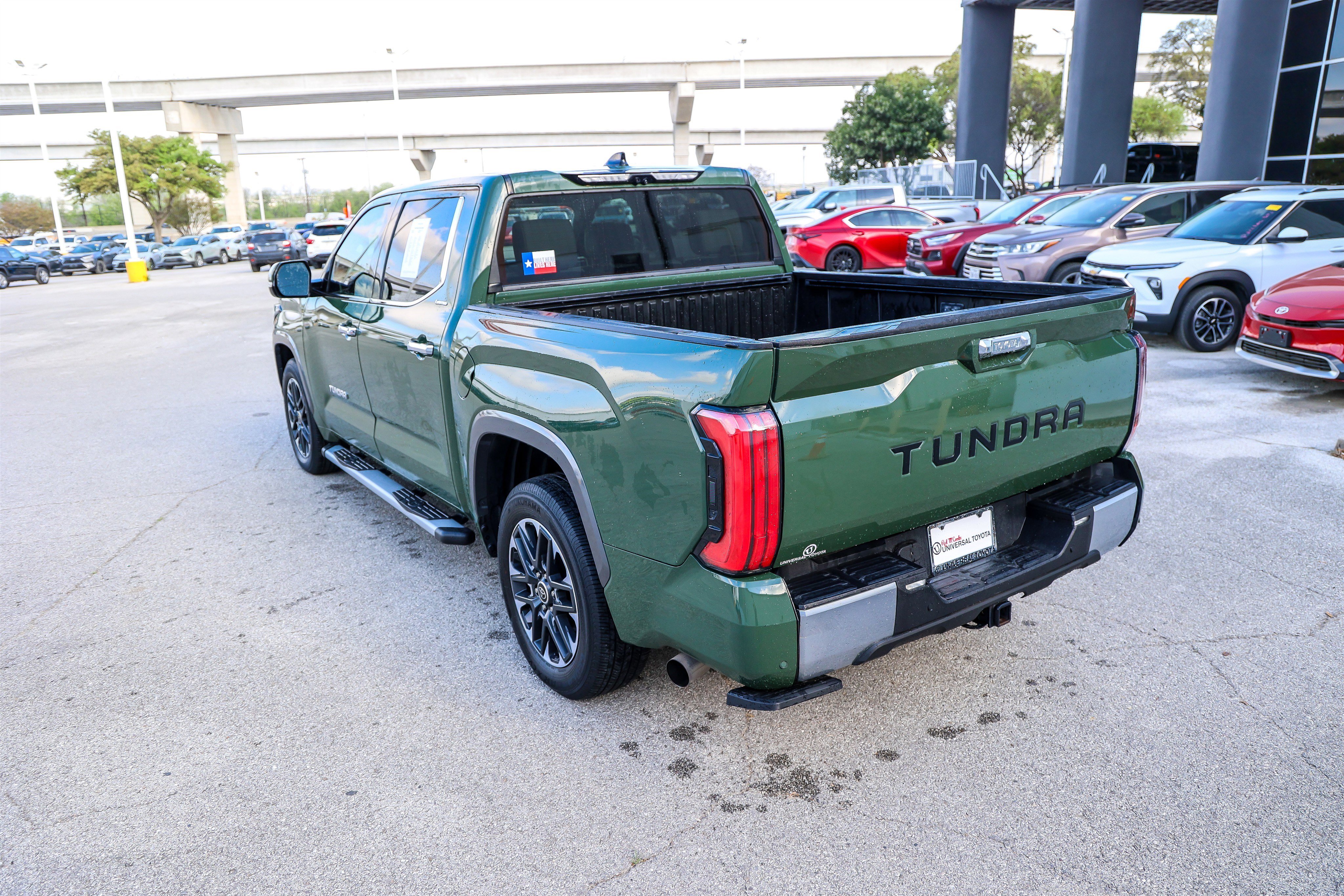 Used 2023 Toyota Tundra Limited image 9