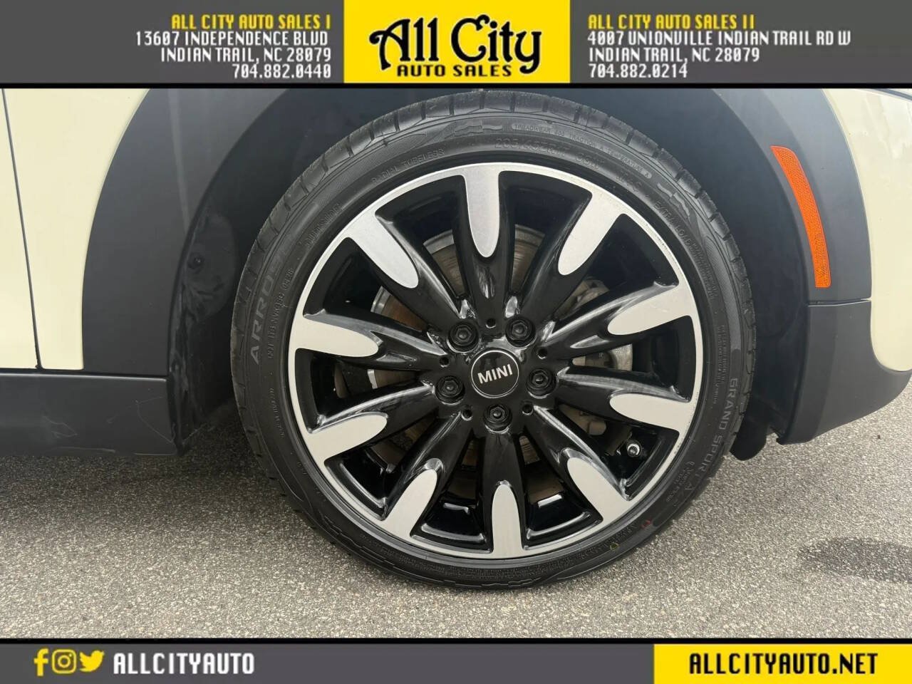Used 2019 MINI Cooper S FWD image 13