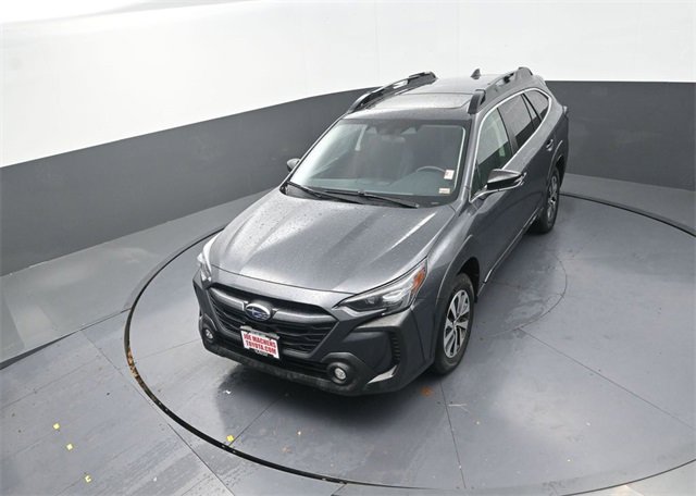 Used 2024 Subaru Outback Premium image 21