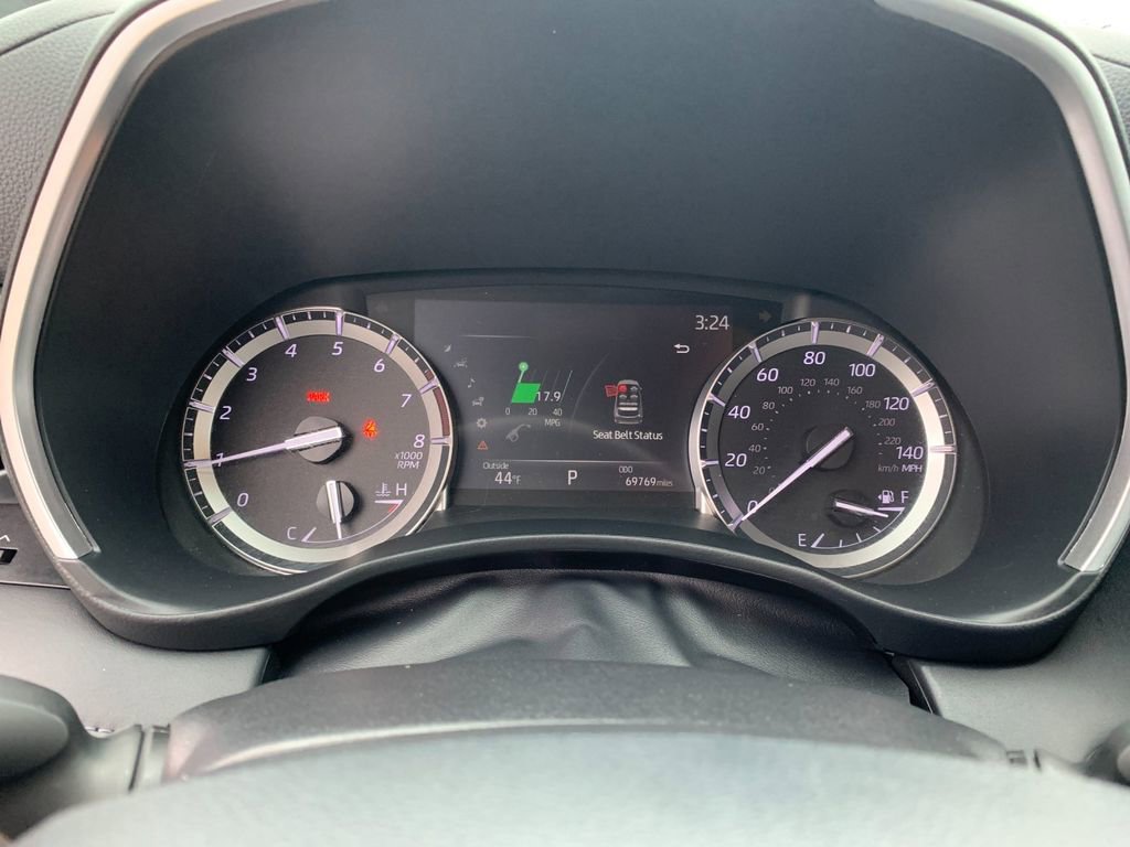 Used 2022 Toyota Highlander XSE image 33