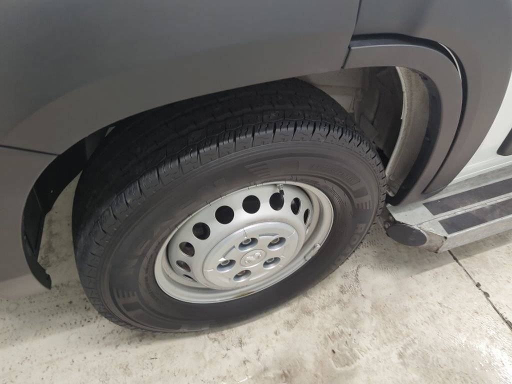 Used 2025 RAM ProMaster 2500 w/ U-Haul Equipment Group FWD image 7