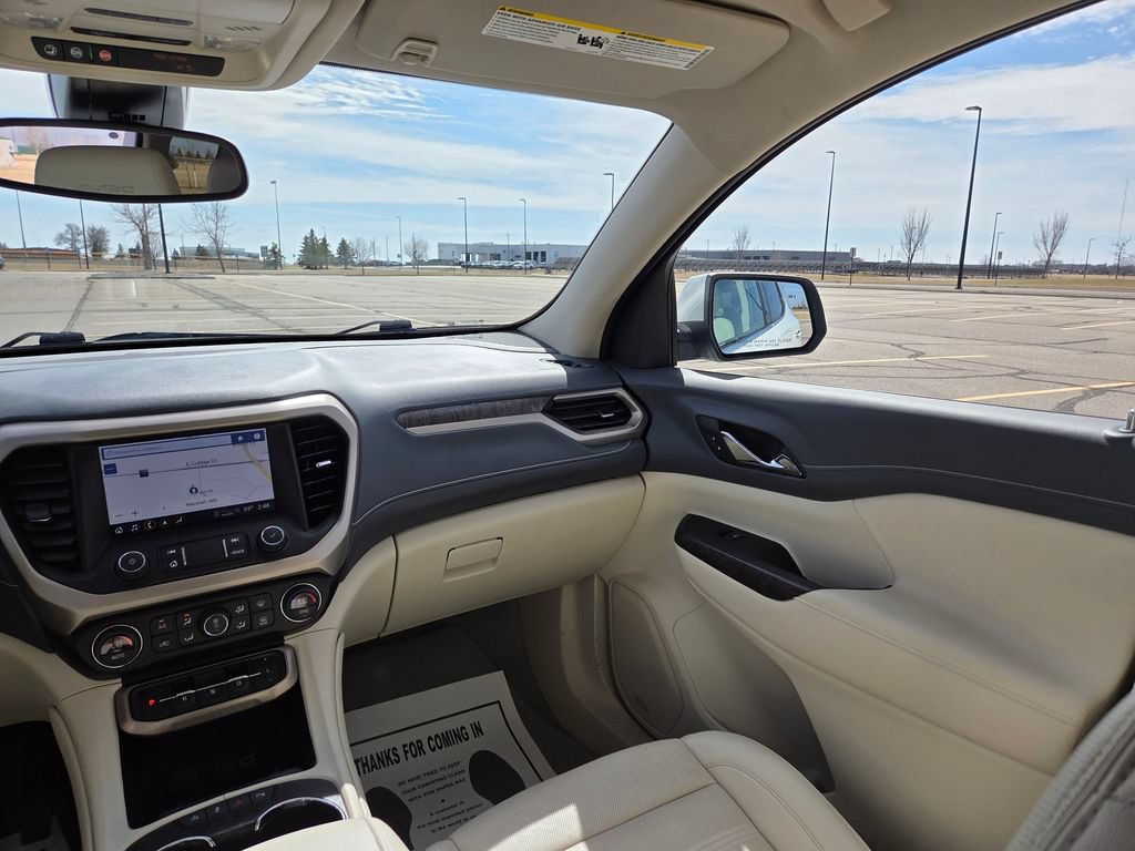 Used 2023 GMC Acadia Denali AWD/4WD image 56