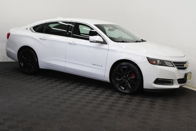Used 2017 Chevrolet Impala LT FWD image 4