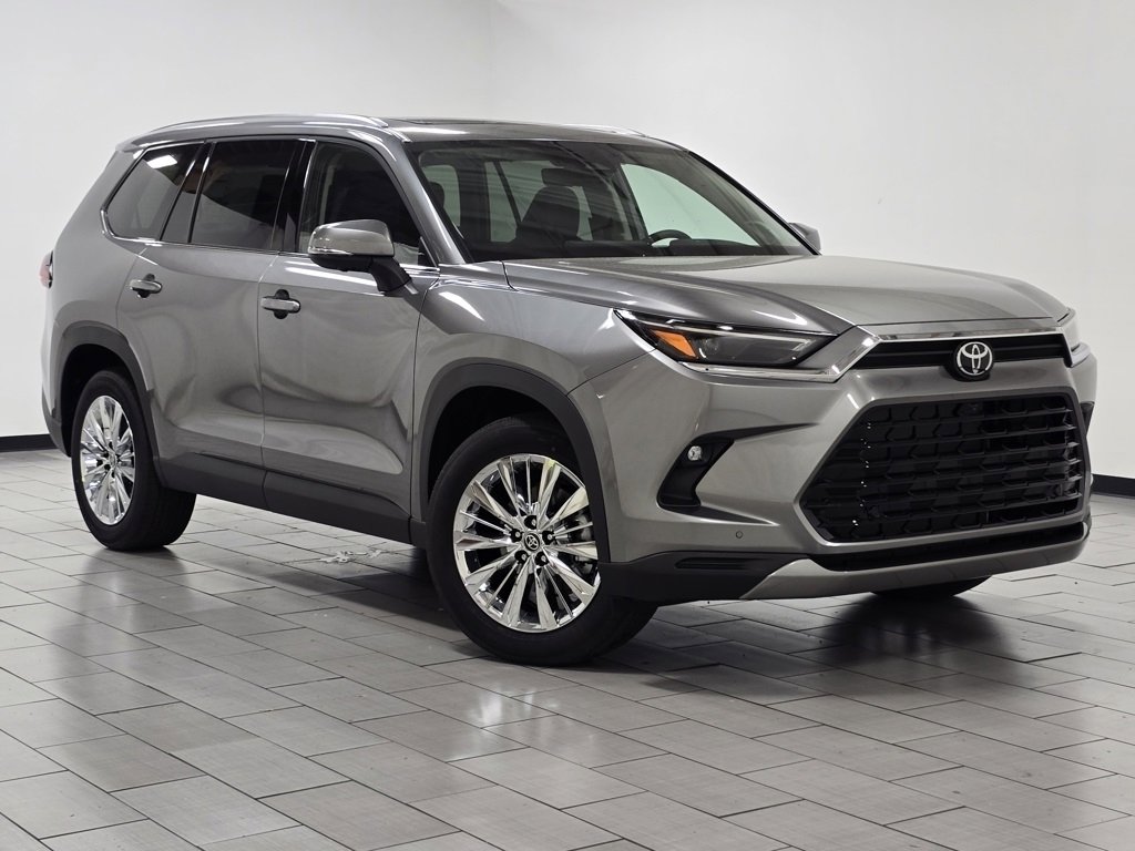 New 2026 Toyota Grand Highlander AWD image 2