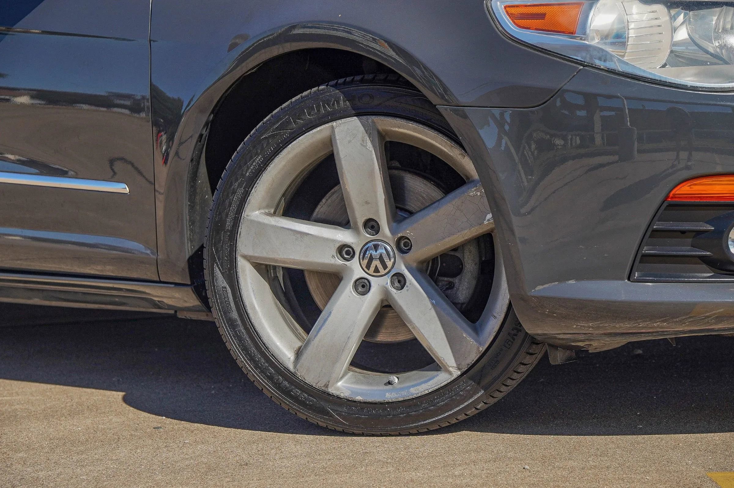 Used 2012 Volkswagen CC Lux Limited image 3