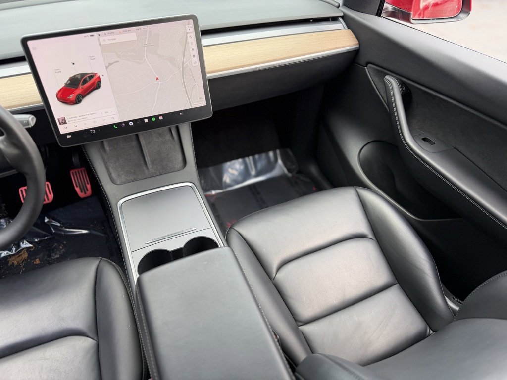Used 2021 Tesla Model Y Long Range image 40