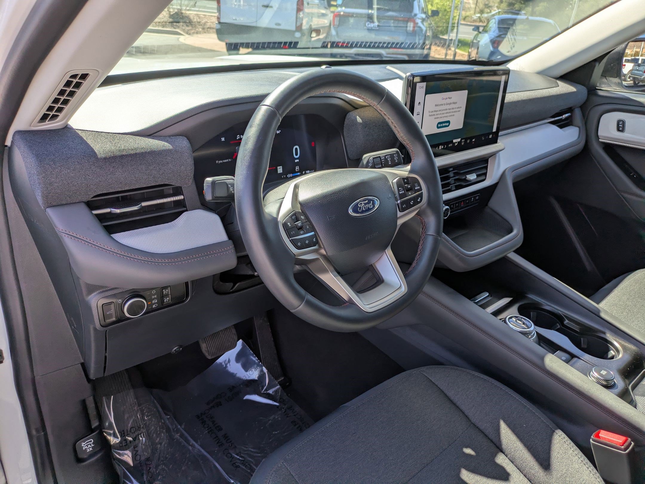 Used 2025 Ford Explorer Active image 14