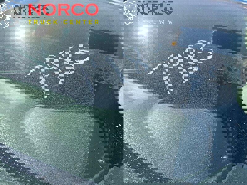 Used 2017 RAM 5500 SLT w/ Quick Order Package 29G SLT image 26