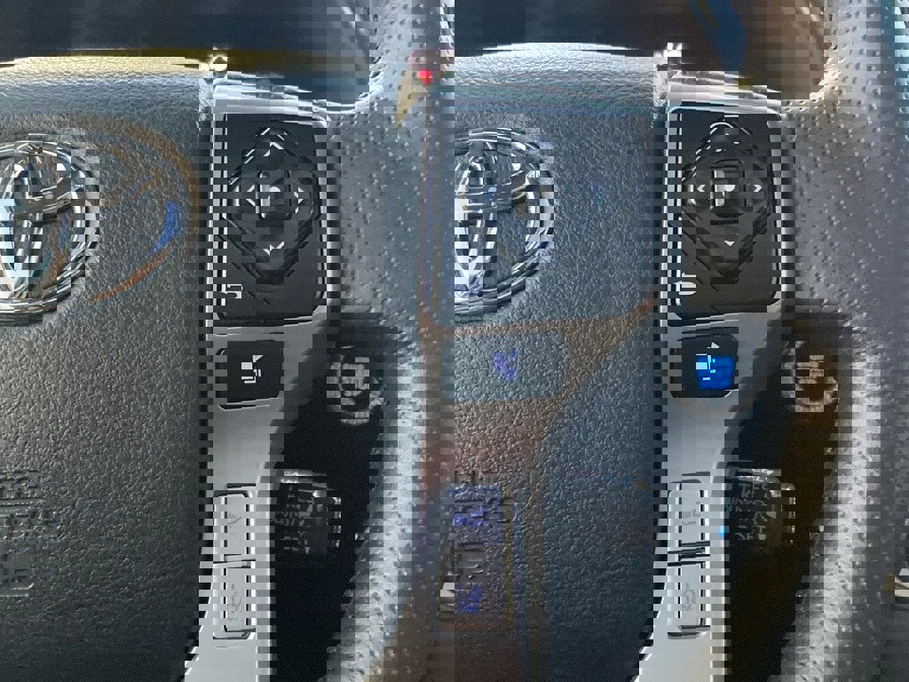 Used 2024 Toyota 4Runner Limited image 19