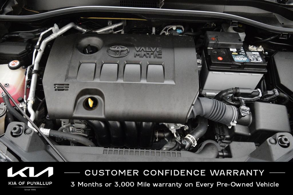 Used 2020 Toyota C-HR XLE FWD image 20