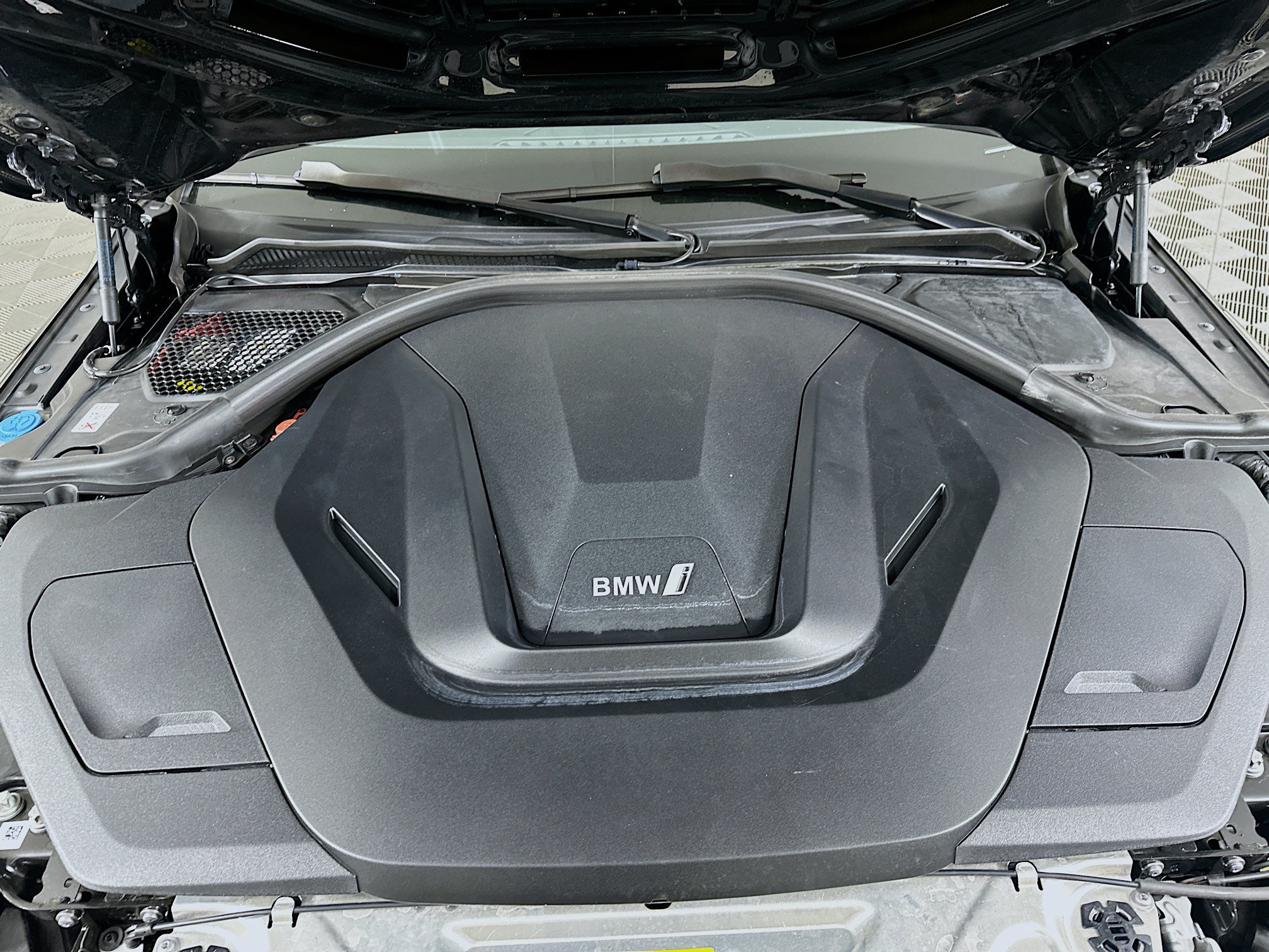 Used 2023 BMW i4 eDrive35 w/ Premium Package RWD image 34