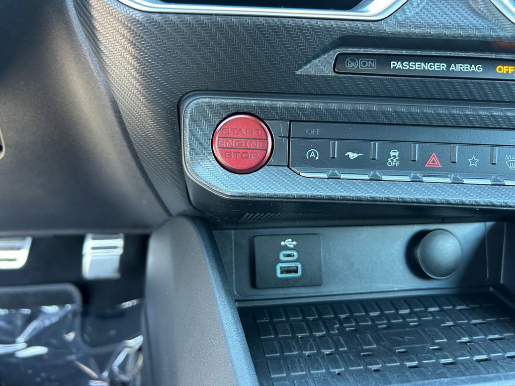 Used 2024 Ford Mustang Premium image 36
