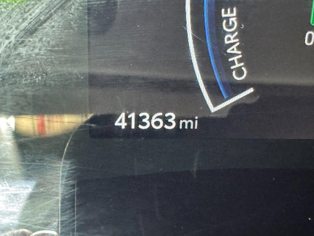 Used 2025 Toyota Camry LE image 20