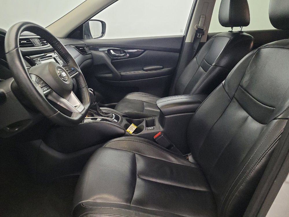 Used 2019 Nissan Rogue SL image 17