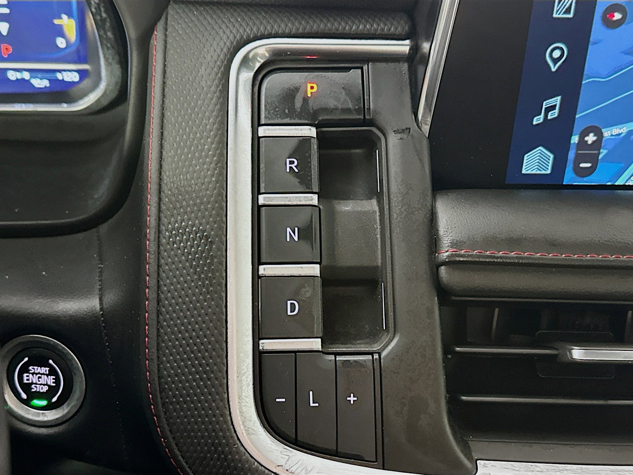 Used 2023 Chevrolet Tahoe RST image 17