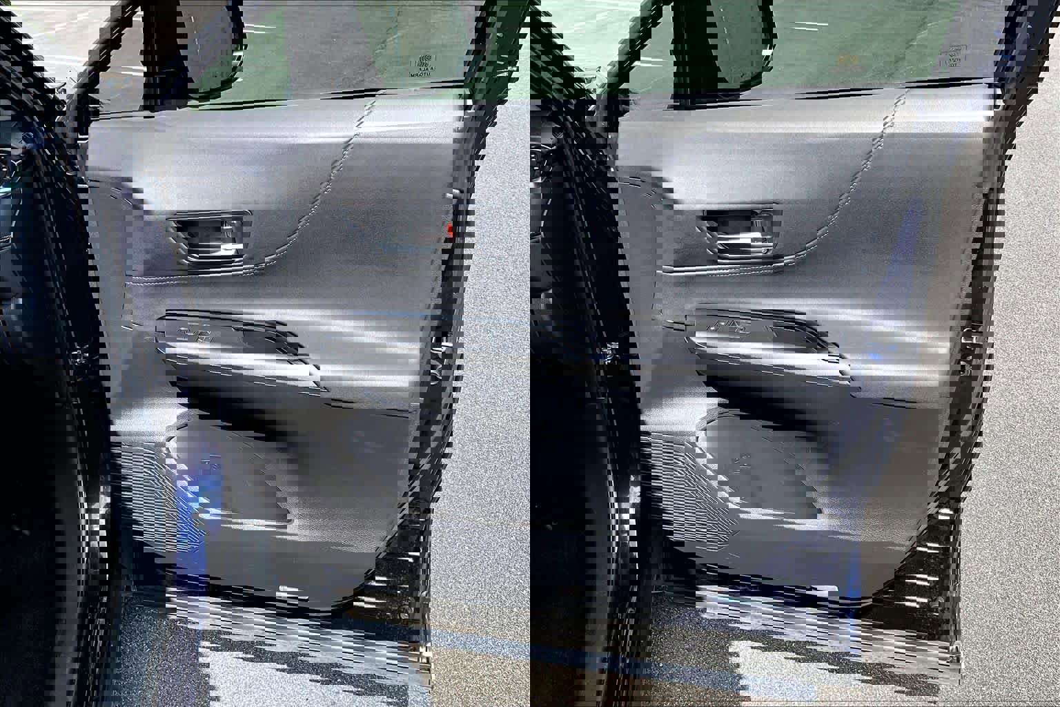 Certified 2021 Toyota Venza LE AWD/4WD image 22