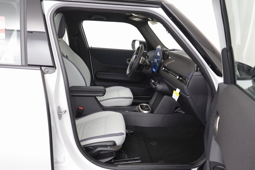 New 2026 MINI Cooper 4-Door Hardtop image 18