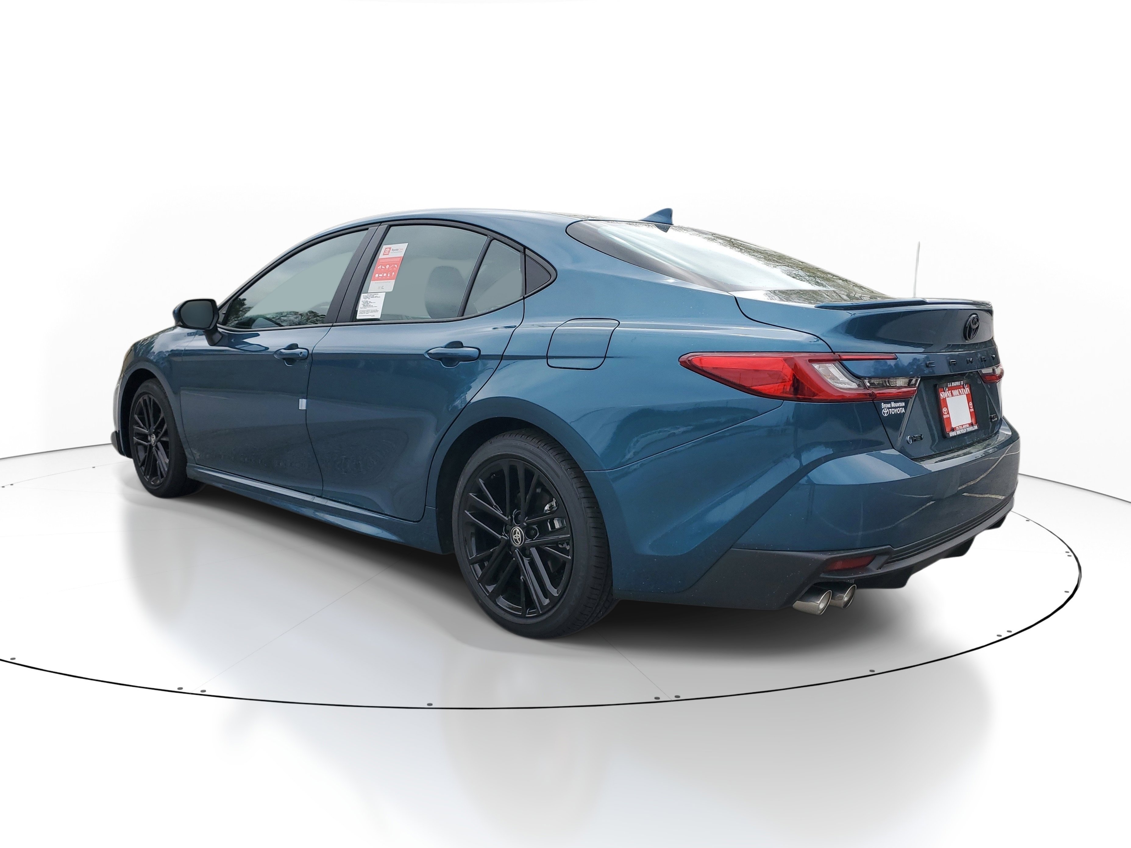 New 2026 Toyota Camry SE image 4