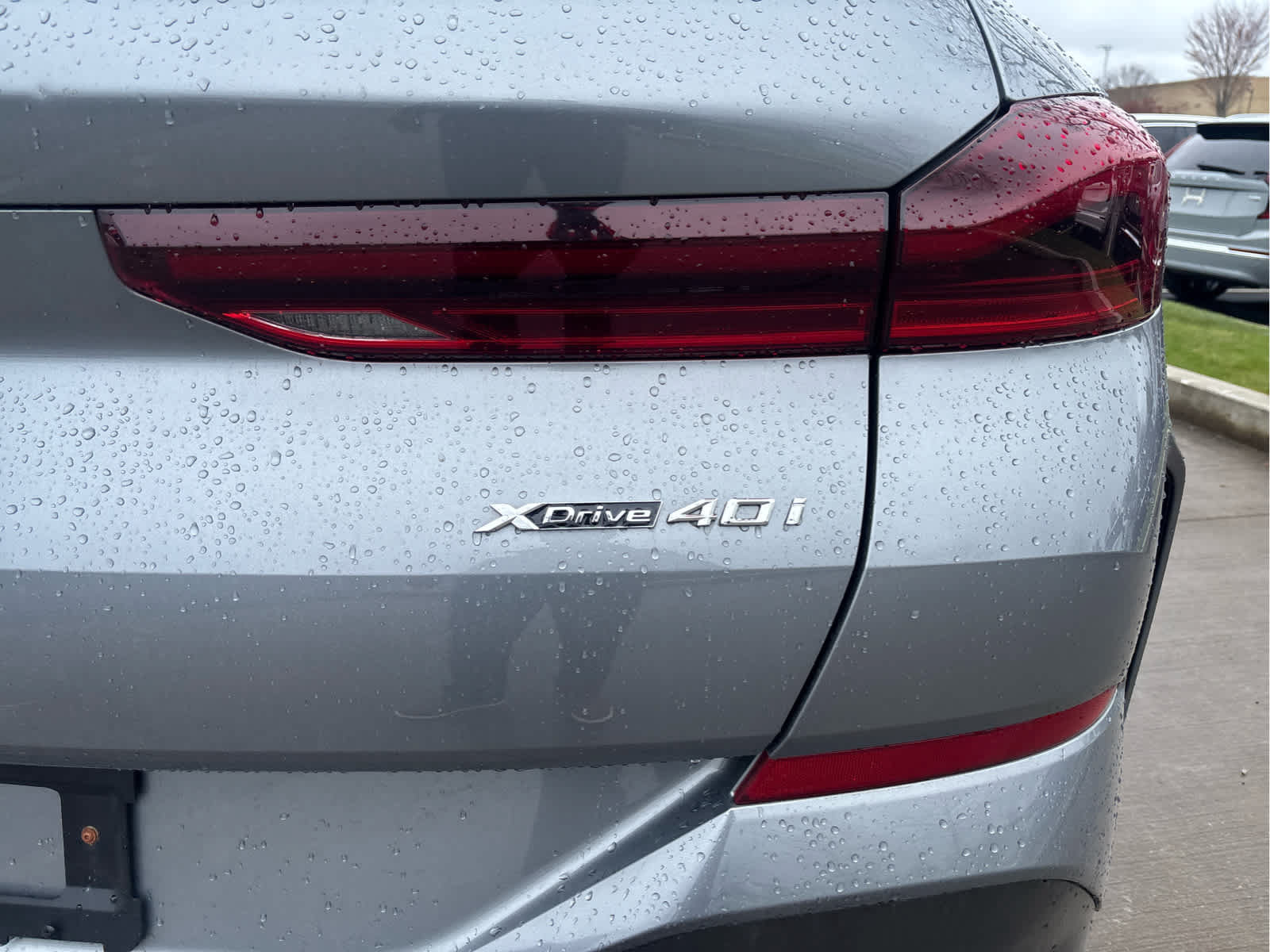 Used 2026 BMW X6 xDrive40i AWD/4WD image 9