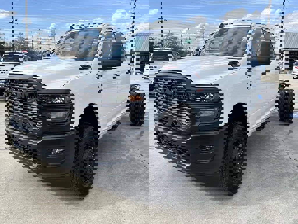 New 2026 RAM 3500 Tradesman image 3