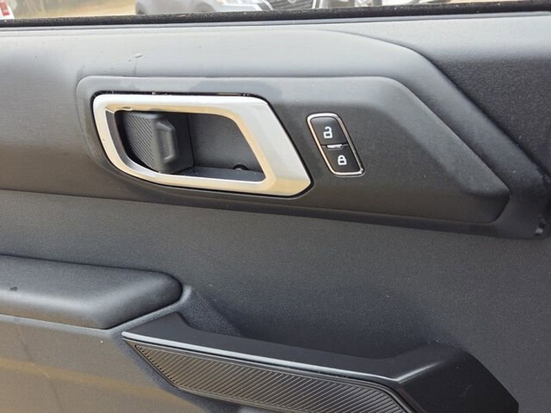 Used 2024 Ford Bronco Badlands AWD/4WD image 32