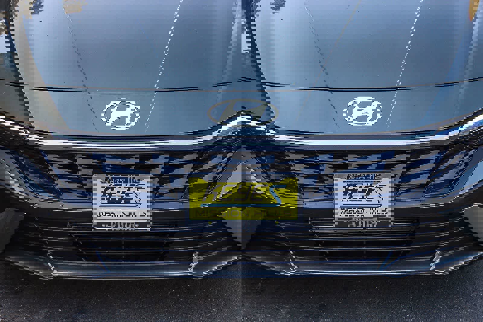 New 2025 Hyundai Elantra Sport image 11