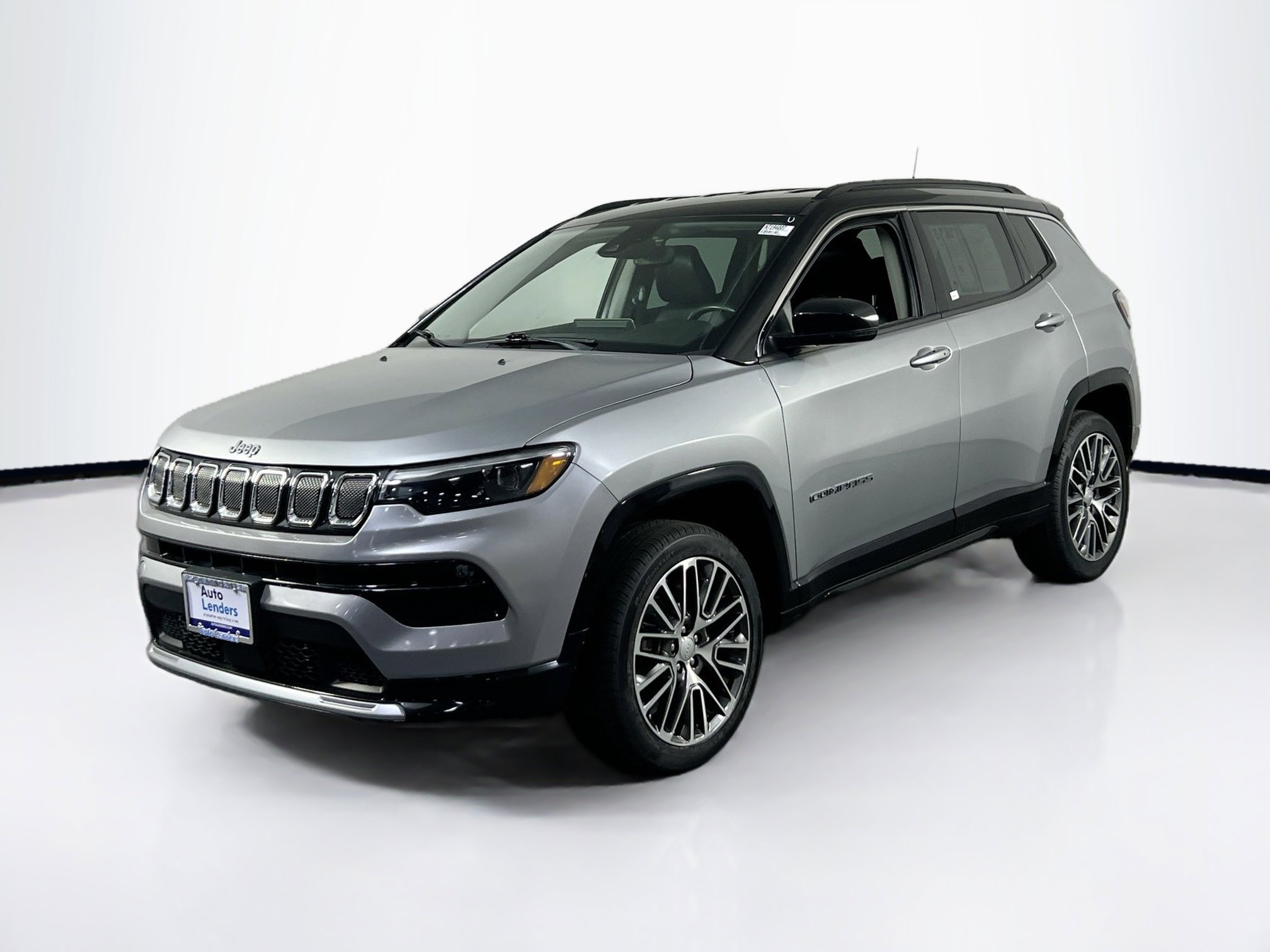 Used 2022 Jeep Compass Limited w/ Elite Group AWD/4WD image 1