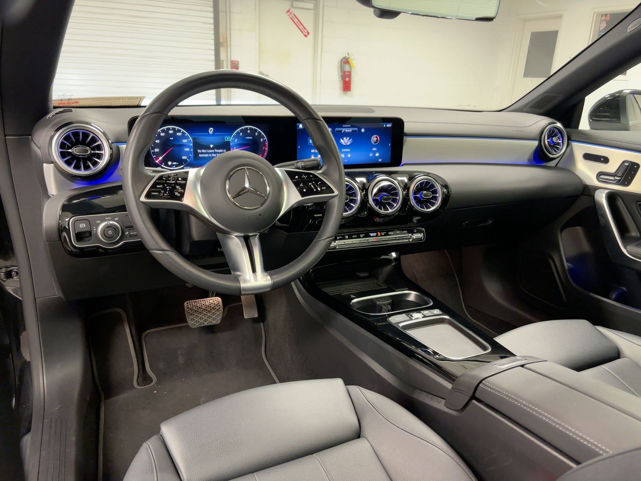 Used 2025 Mercedes-Benz CLA 250 image 30