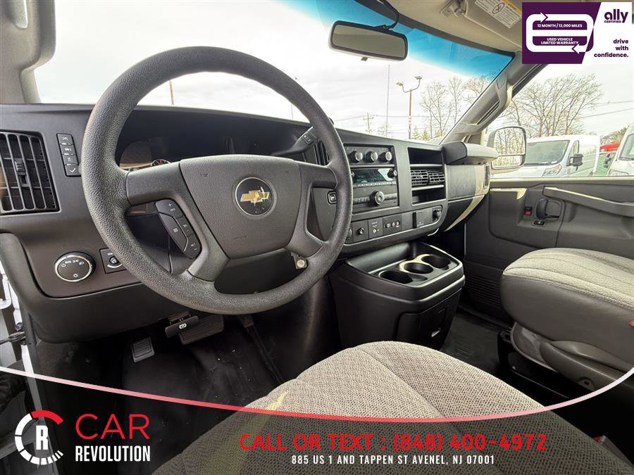Used 2023 Chevrolet Express 3500 LS RWD image 12