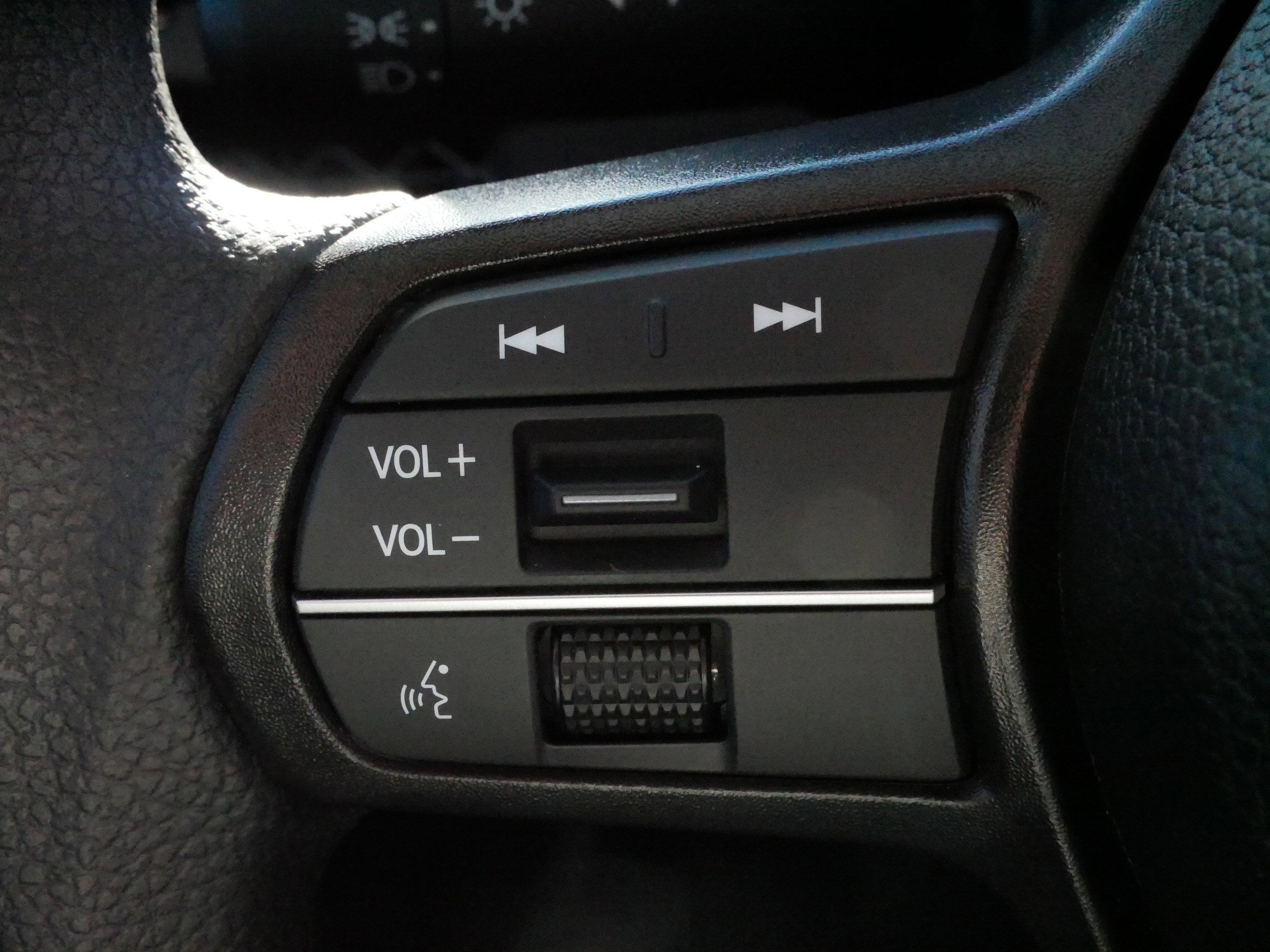 Certified 2025 Honda Accord SE image 26