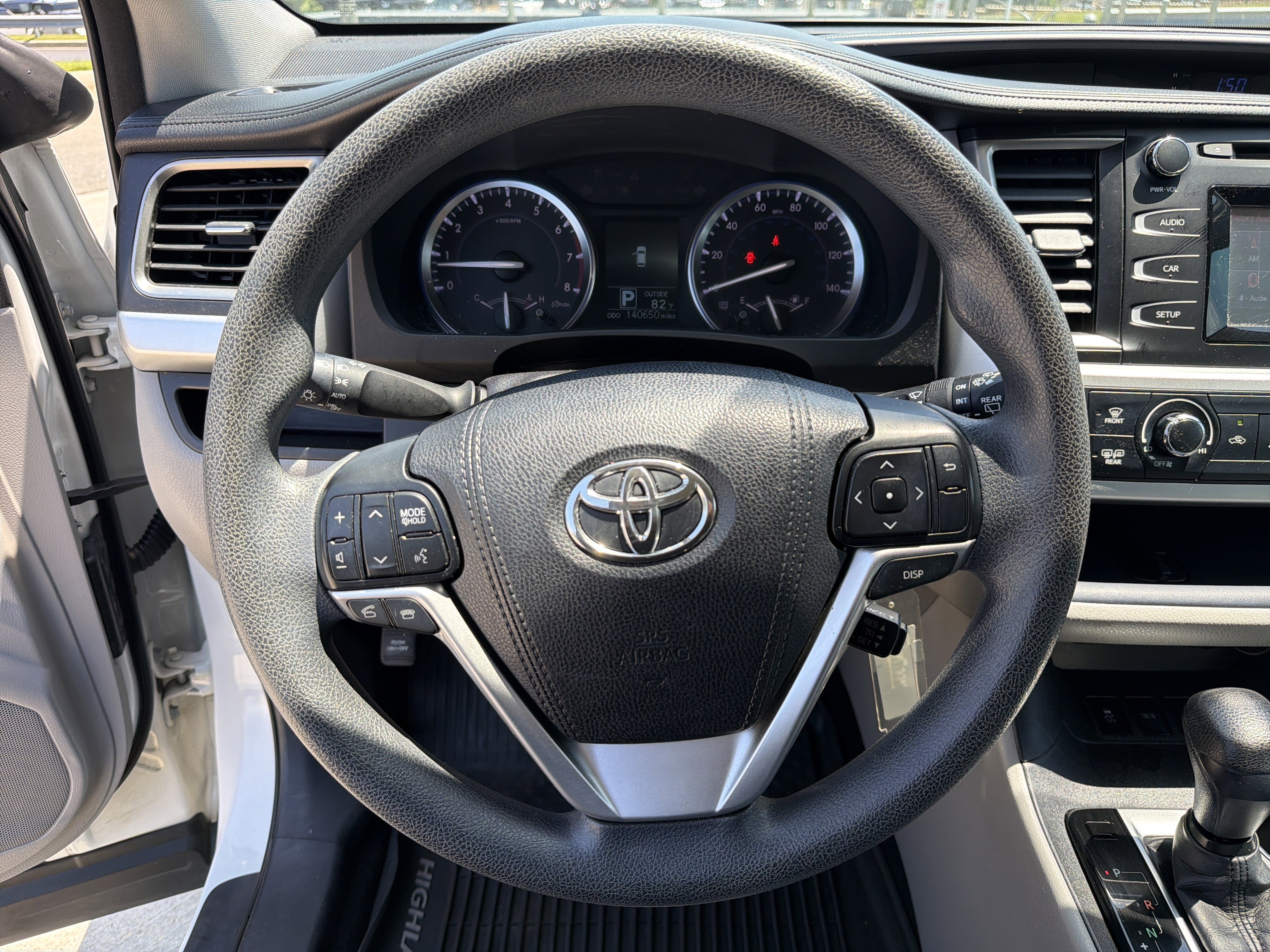 Used 2016 Toyota Highlander Plus FWD image 18