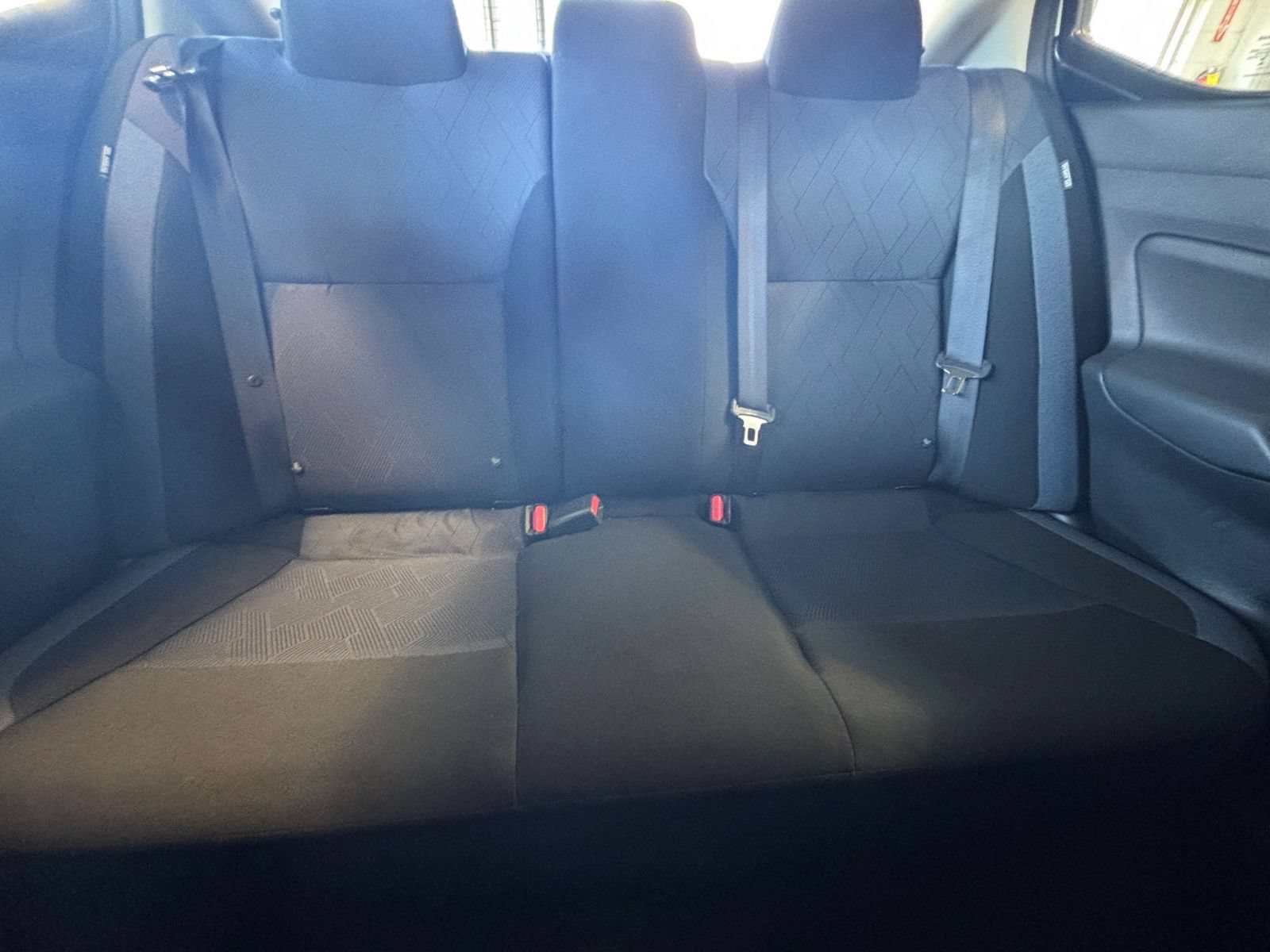 Used 2025 Nissan Versa SV FWD image 36
