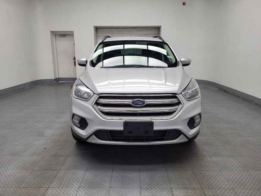Used 2018 Ford Escape SE image 14