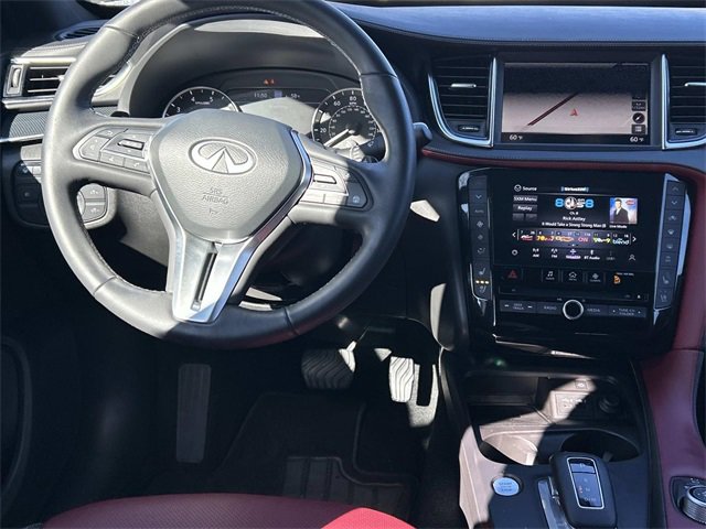 Used 2024 INFINITI QX50 Sport image 27