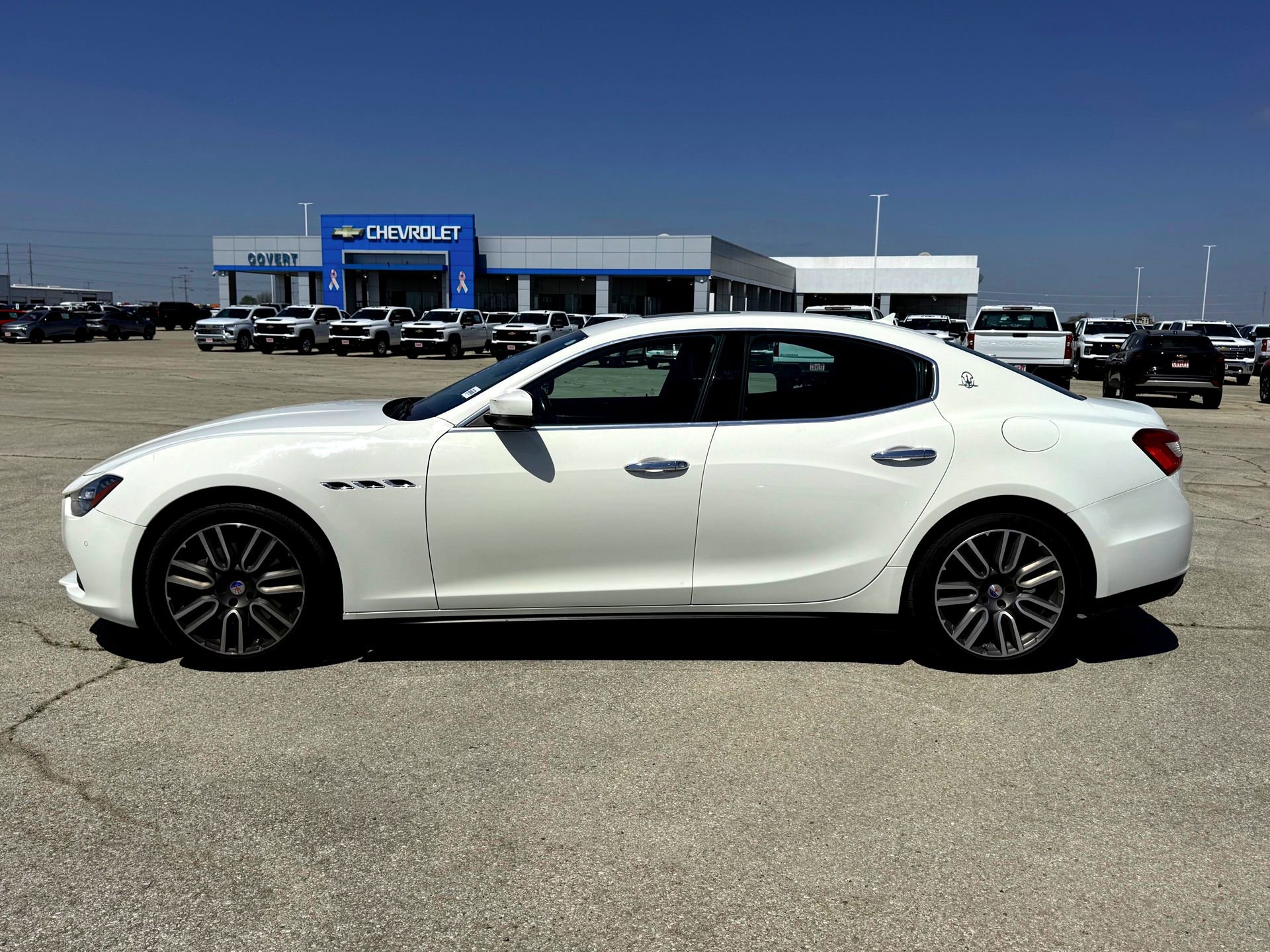 Used 2017 Maserati Ghibli image 11
