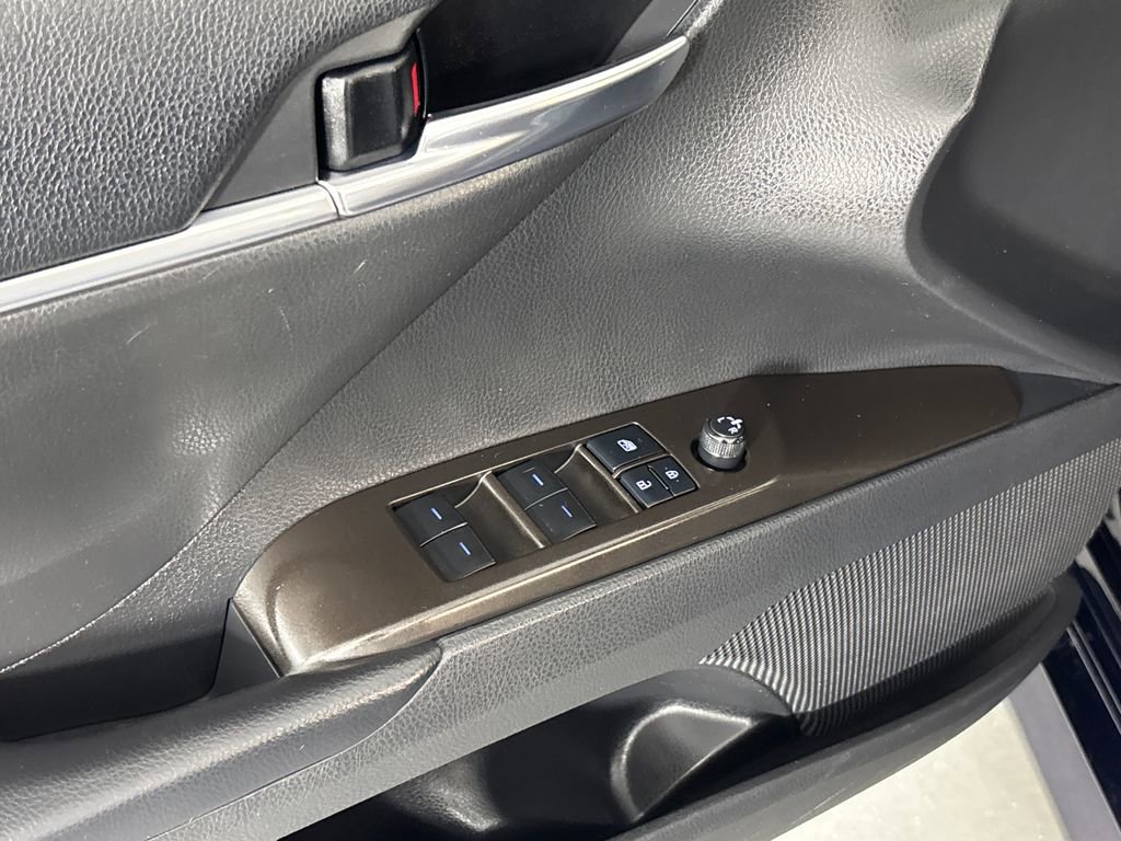 Certified 2022 Toyota Camry LE image 11
