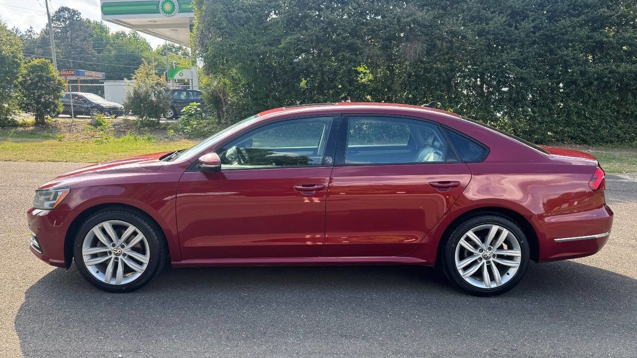 Used 2019 Volkswagen Passat 2.0T Wolfsburg FWD image 5