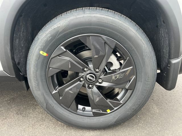 New 2026 Nissan Rogue SV image 10