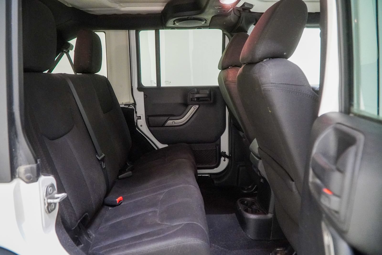 Used 2014 Jeep Wrangler Unlimited Sport w/ Quick Order Package 24S AWD/4WD image 35