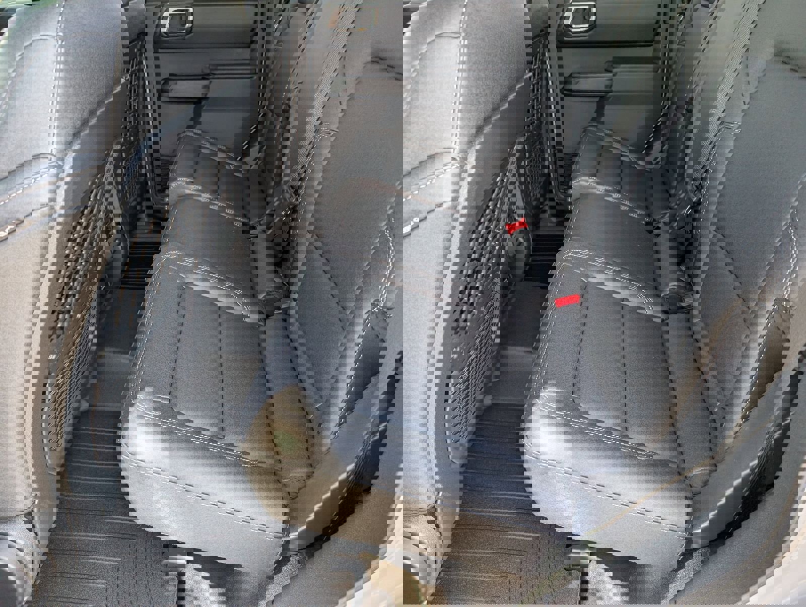 New 2026 Ford Bronco Badlands image 26