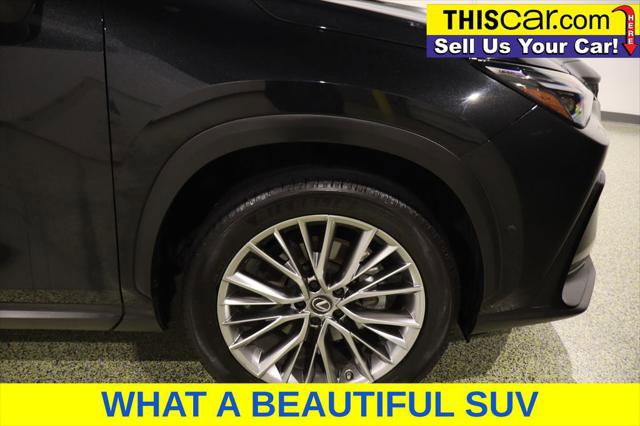 Used 2022 Lexus NX 350h AWD w/ Vision Package image 10