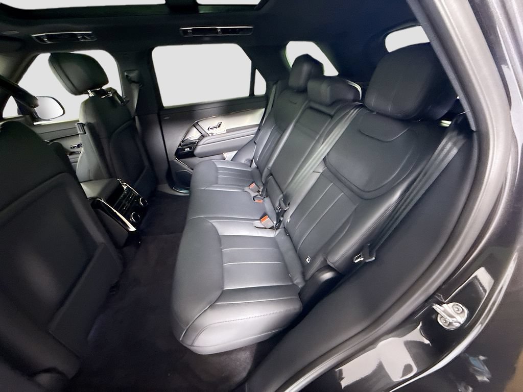 New 2026 Land Rover Range Rover Sport Dynamic SE AWD/4WD image 21