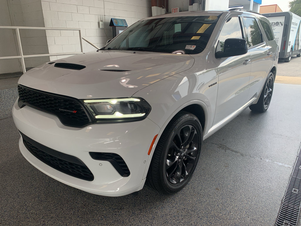 Used 2023 Dodge Durango R/T w/ Blacktop Package RWD image 4
