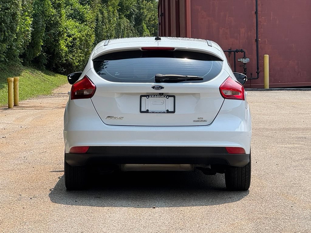 Used 2015 Ford Focus SE w/ Equipment Group 201A FWD image 6