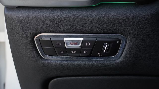 Used 2022 BMW X5 sDrive40i w/ Premium Package image 24