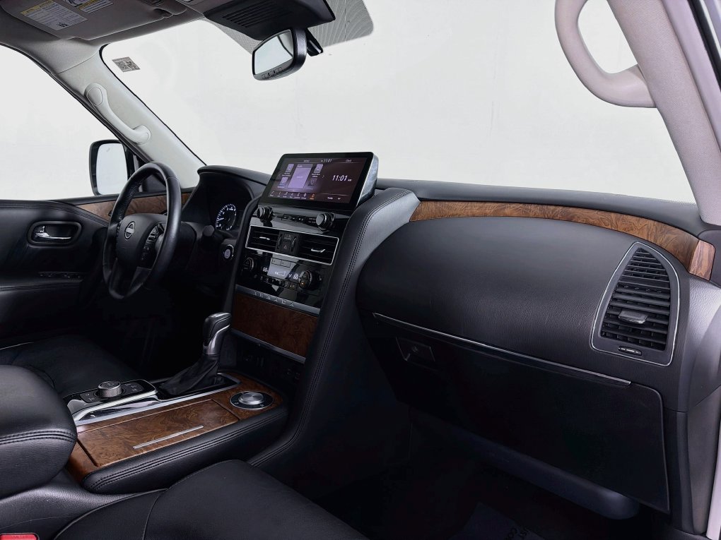 Used 2024 Nissan Armada SL w/ Captain's Chairs Package RWD image 32