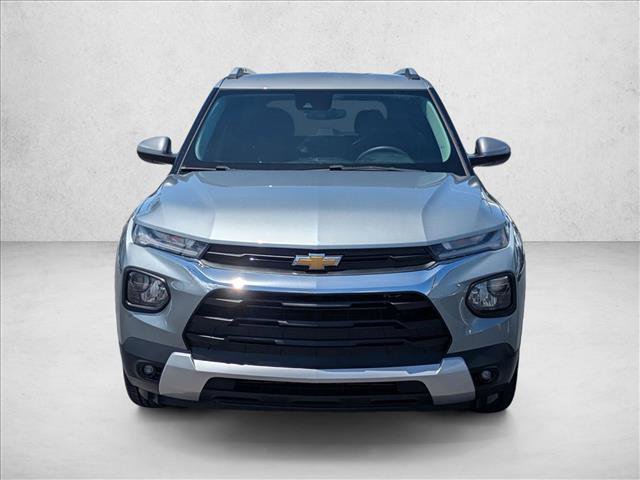 Used 2023 Chevrolet TrailBlazer LT FWD image 2