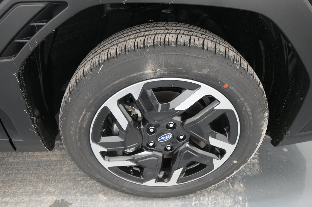 New 2026 Subaru Forester Limited AWD/4WD image 9